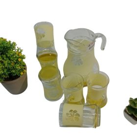 Set of glassware