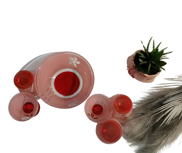 Set of glassware