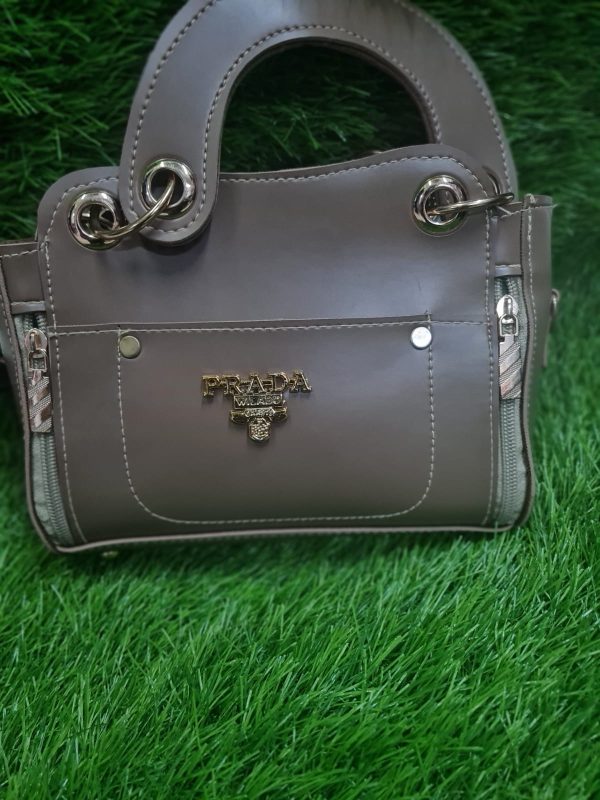 Prada Shoulder Bag – Elegant & Timeless