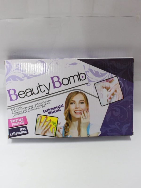 BEAUTY BOMB Fashionable Nail Art Set
