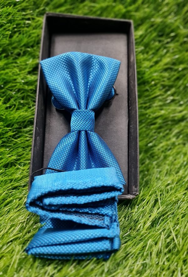 tied bow tie