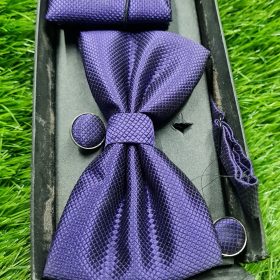 tied bow tie