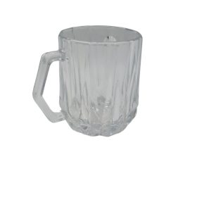 Crystal Swirl Cut Mug. 