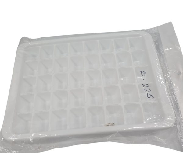 Ice cube tray