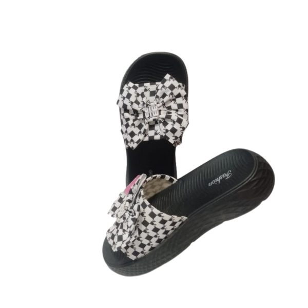 Slide slippers