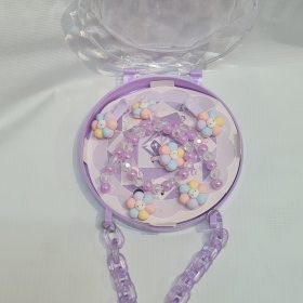 Children's accessory set.