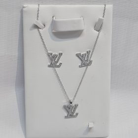 Louis Vuitton jewelry set